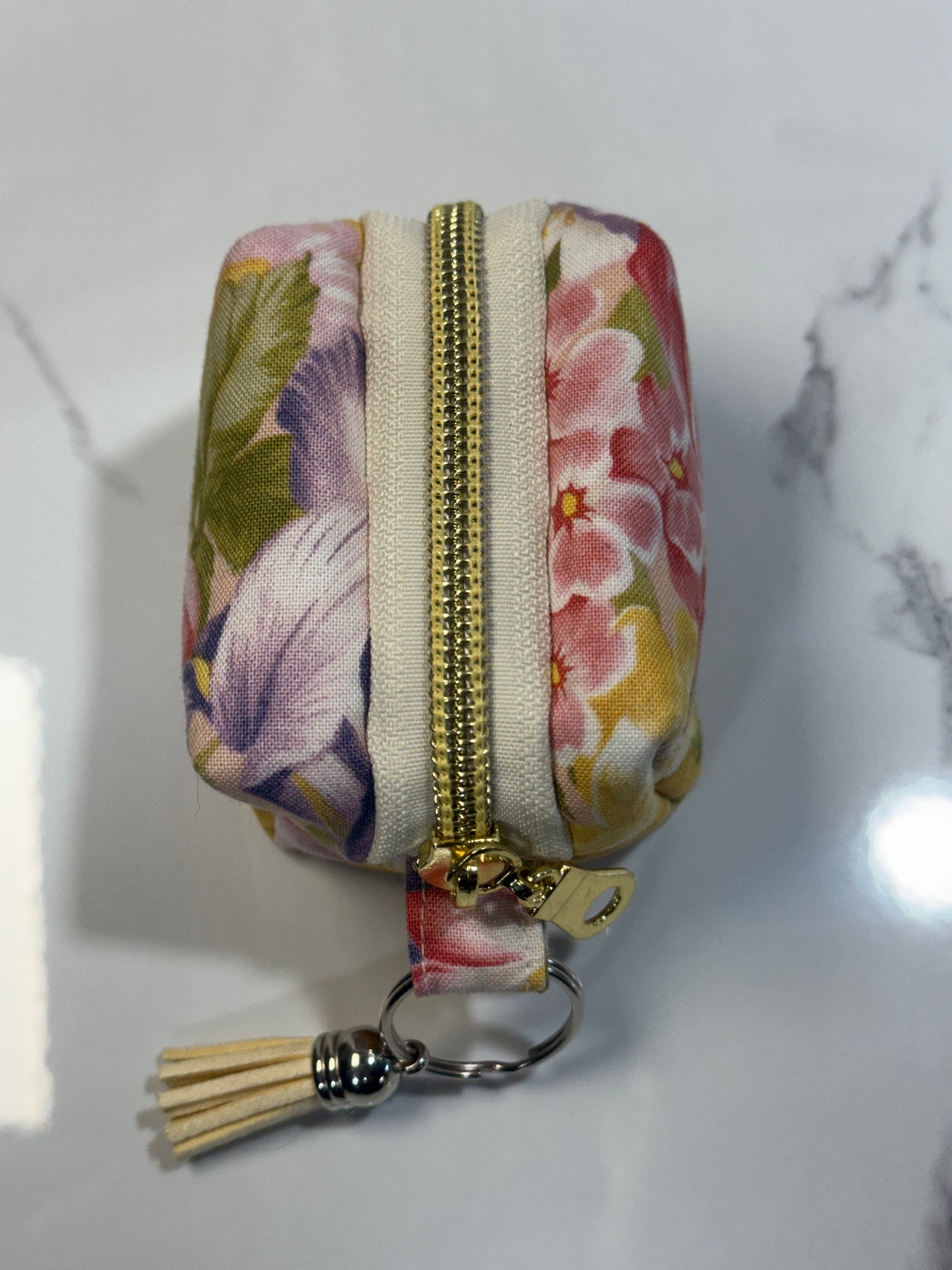 Oopsie Daisy Bag Dispenser 🐶