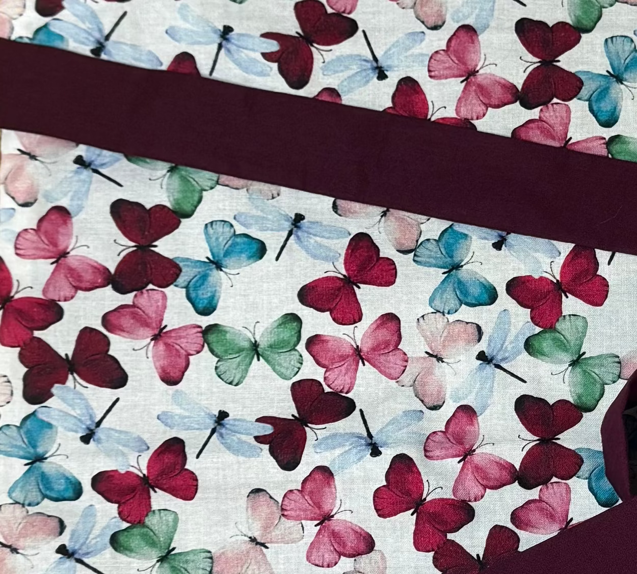 Campo De Mariposas Apron